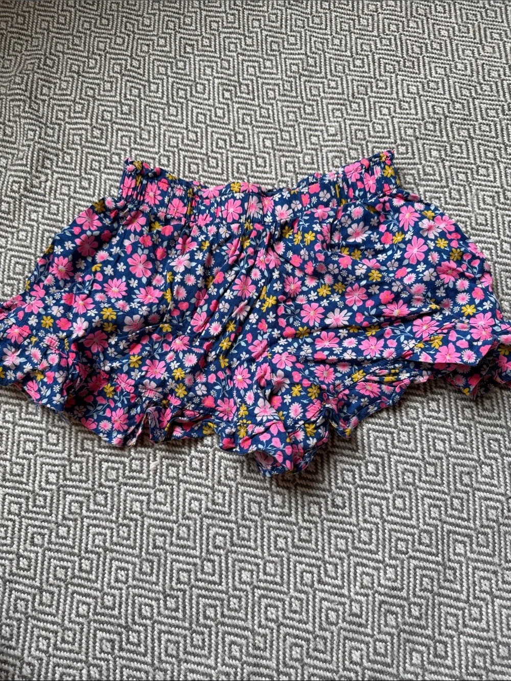 Girls Mixed Shorts Bundle - Hot Pink, Navy, Light Pink, Floral